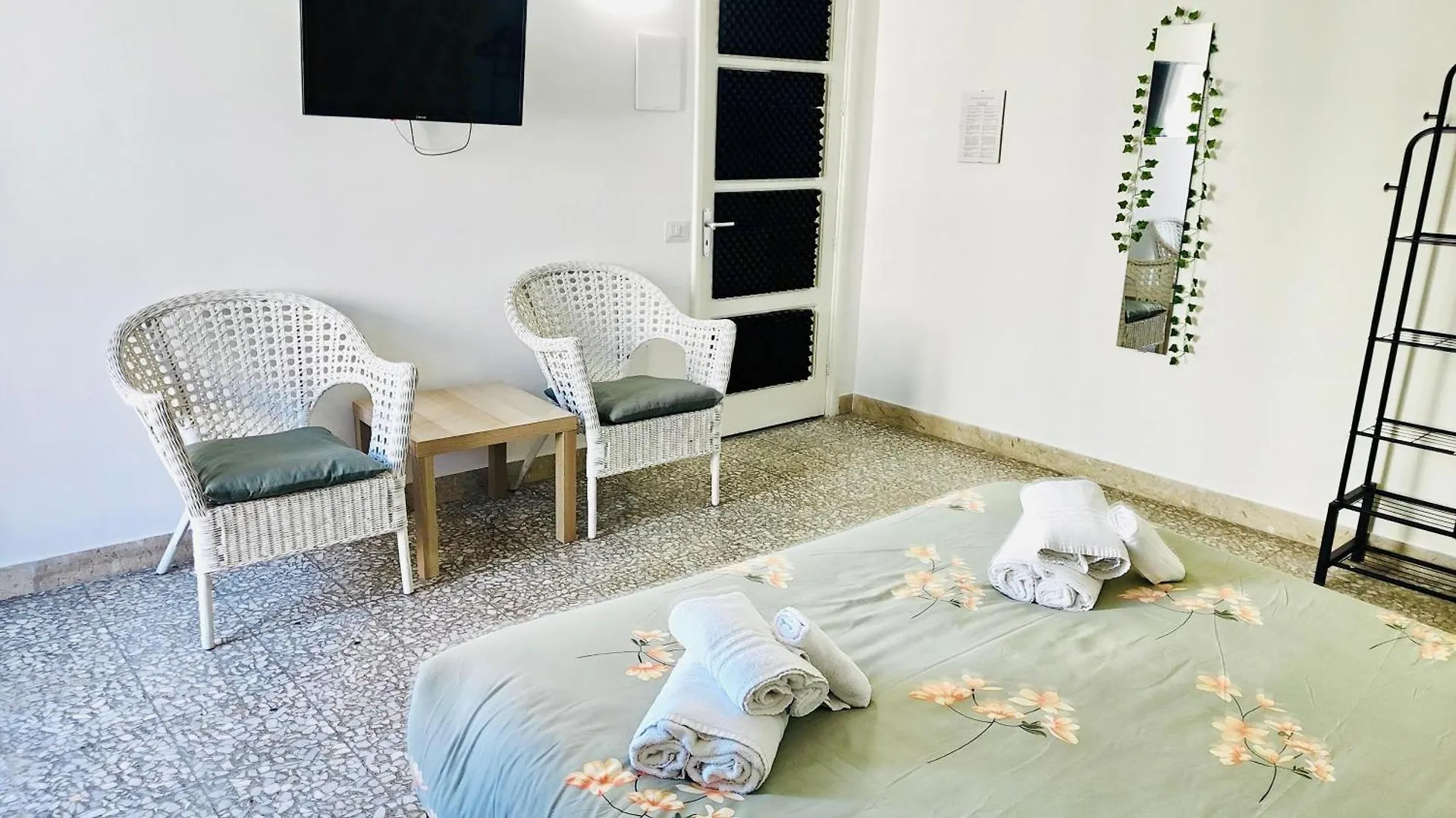Terramare B&B Aeroporto di Catania Fontana Rossa Bed & Breakfast