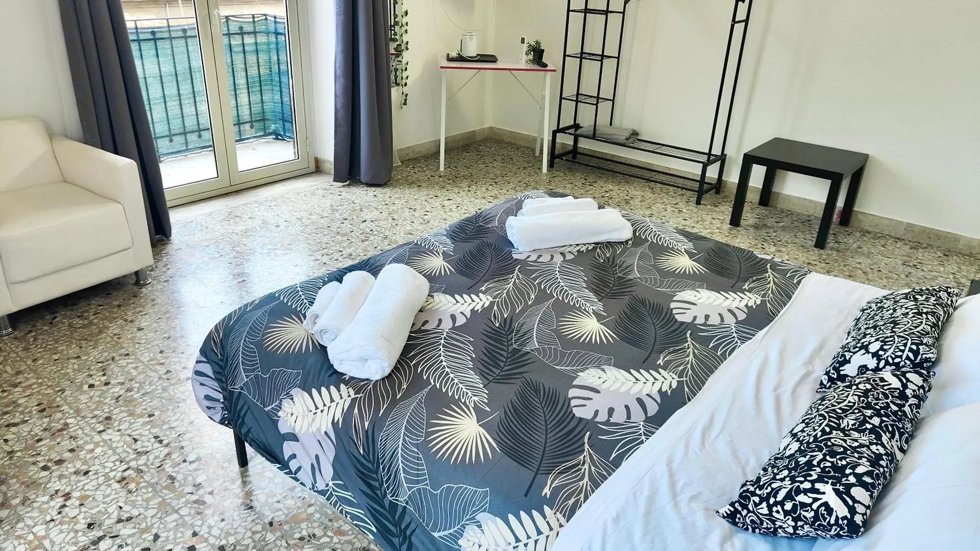 Terramare B&B Aeroporto di Catania Fontana Rossa Bed & Breakfast